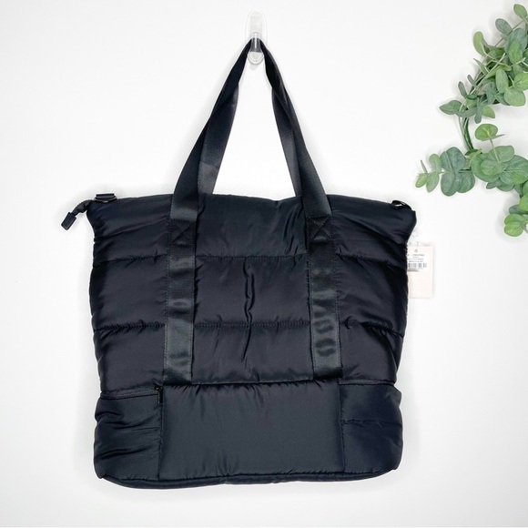 Wilo The Label Black Puffer Gym Bag New With Tags - Picture 5 of 13